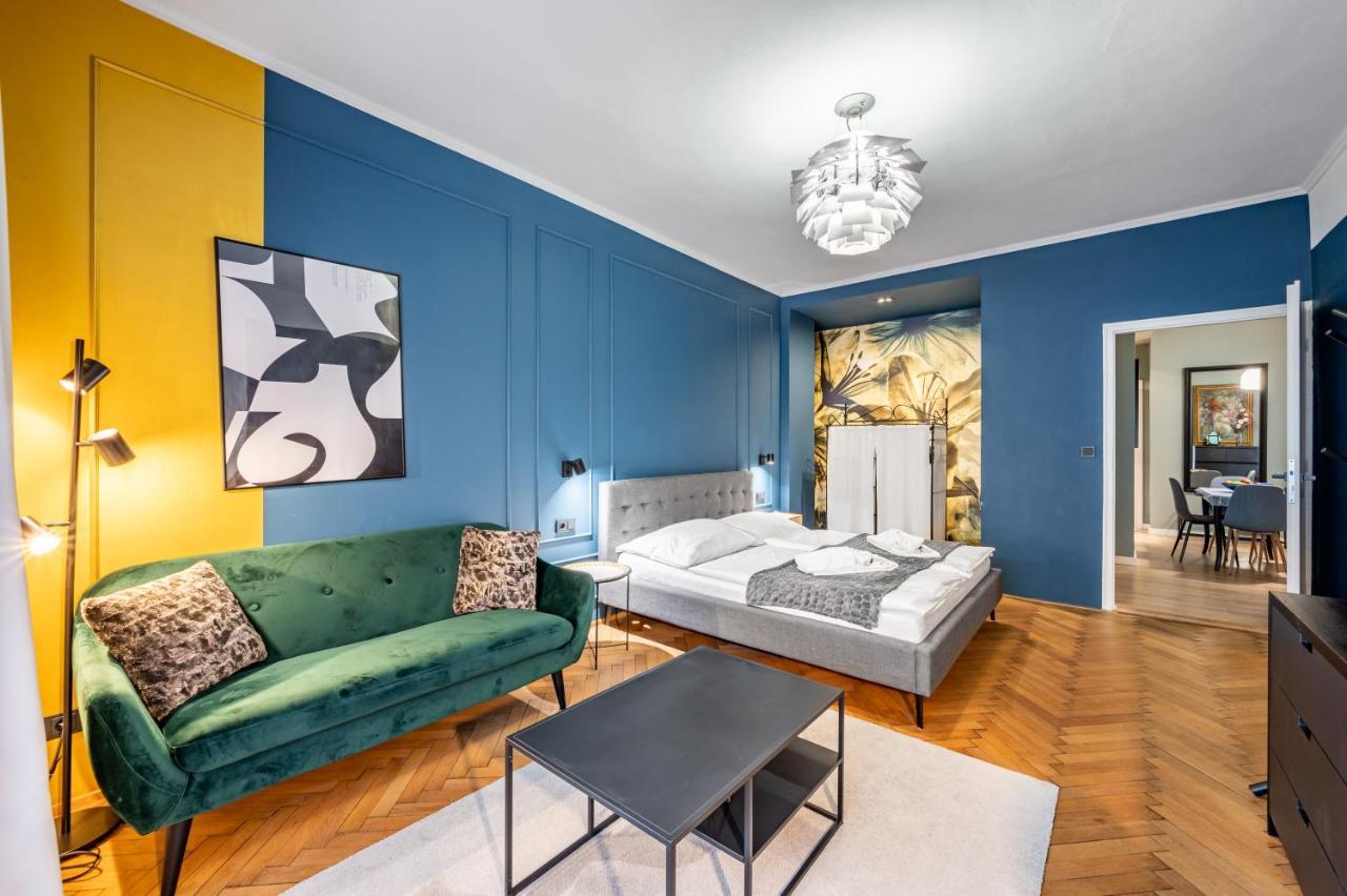 Appartamento Loong Refresh Old Town Praga Esterno foto